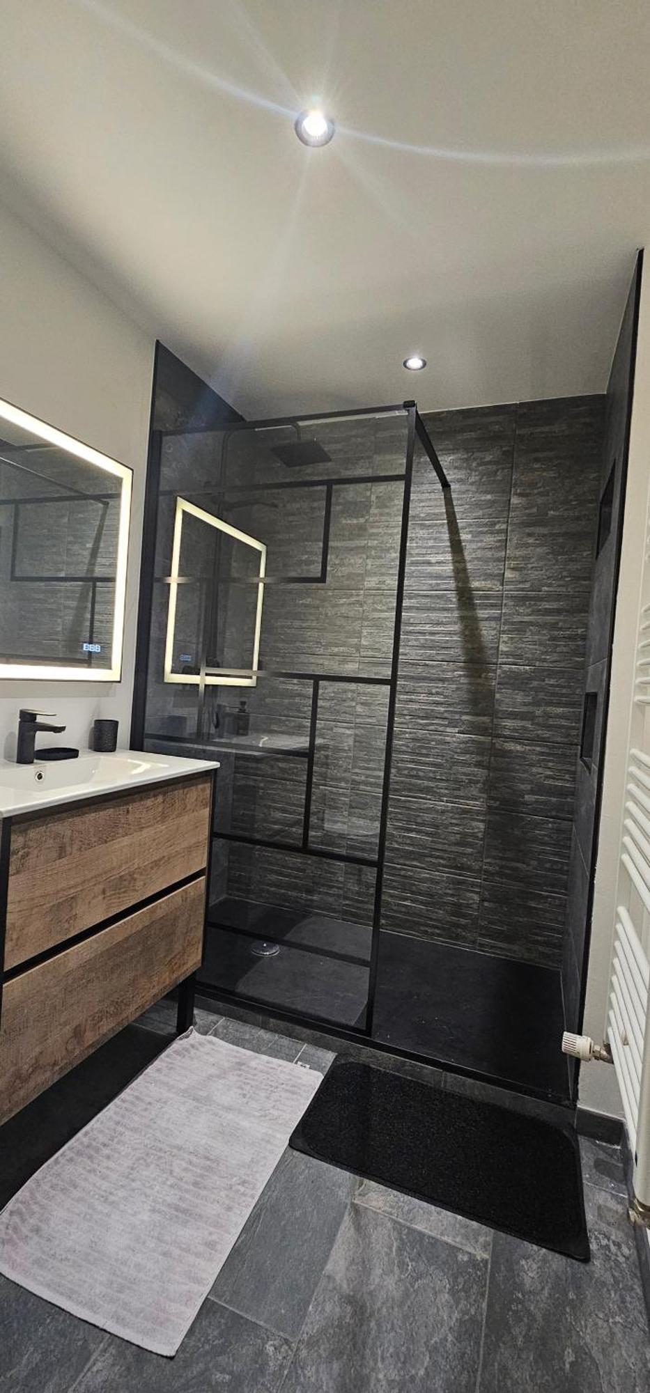 Charmant Appartement Tout Equipe 세일르 외부 사진